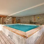 Holiday home Maison Dans Ancienne Forge Noyarey